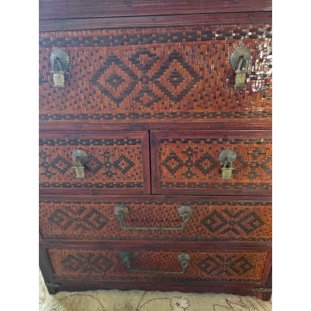 Antique Chinese Woven Rattan Portable Wedding Side Chest For Sale - Image 15 of 18