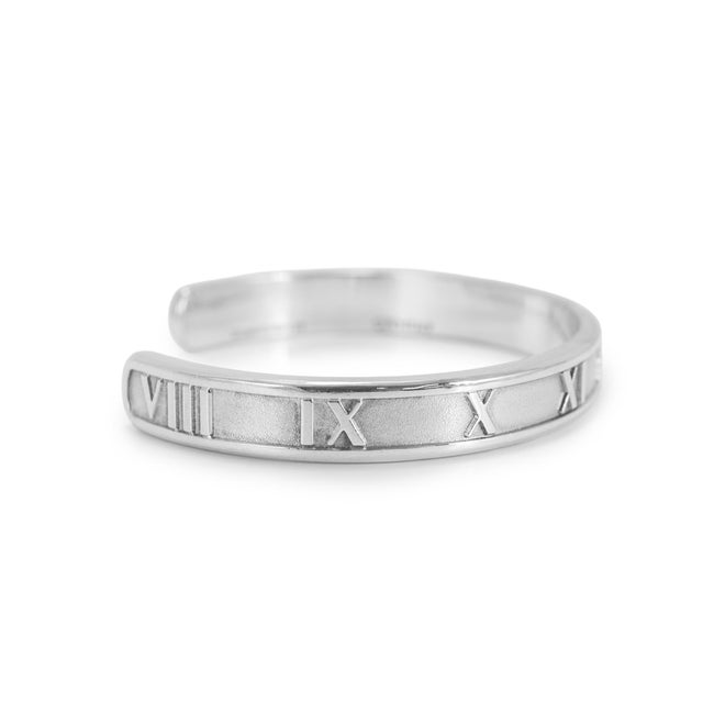 Modern Tiffany & Co. Atlas 925 Sterling Silver Roman Numeral Cuff Bangle Bracelet For Sale - Image 3 of 8