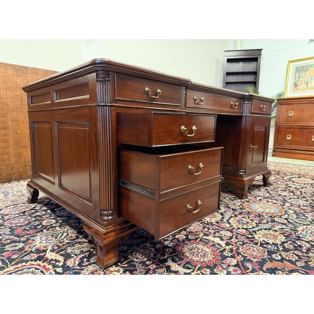 English Chesterfield Desk with Green Leather For Sale - Image 13 of 18