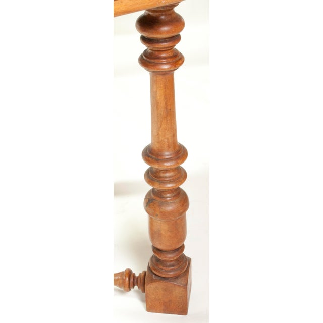 1950s 1950s Vintage Walnut Revial Louis XVI Octogonal Occasional Table. For Sale - Image 5 of 15