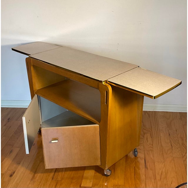 Vintage 1950s Rolling Buffet Bar Cart Server Oak Drop Leaves For Sale In Greenville, SC - Image 6 of 12