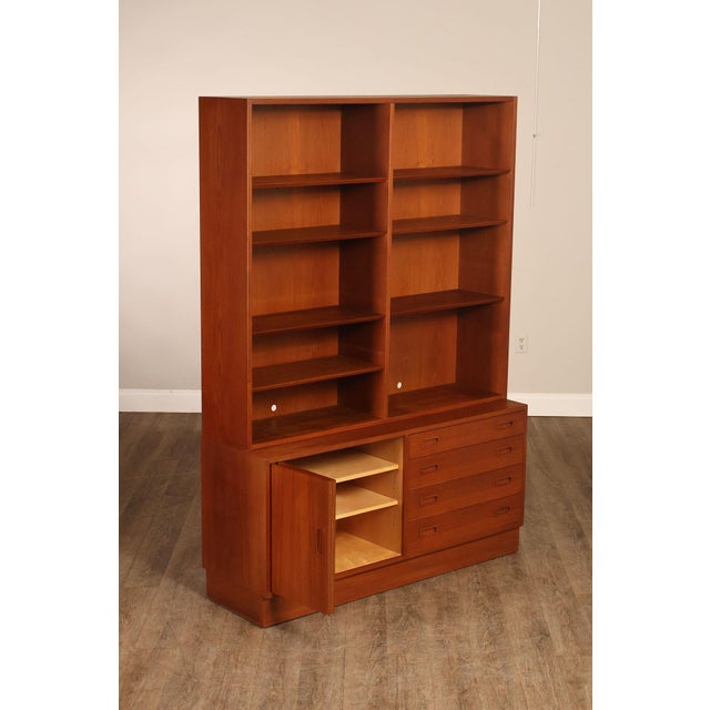 Poul Hundevad Danish Modern Teak Bookcase Hutch For Sale - Image 4 of 18