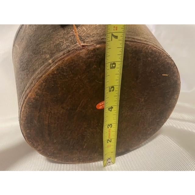 Antique Leather Top Hat Box Case - Late 19th Century For Sale - Image 14 of 18