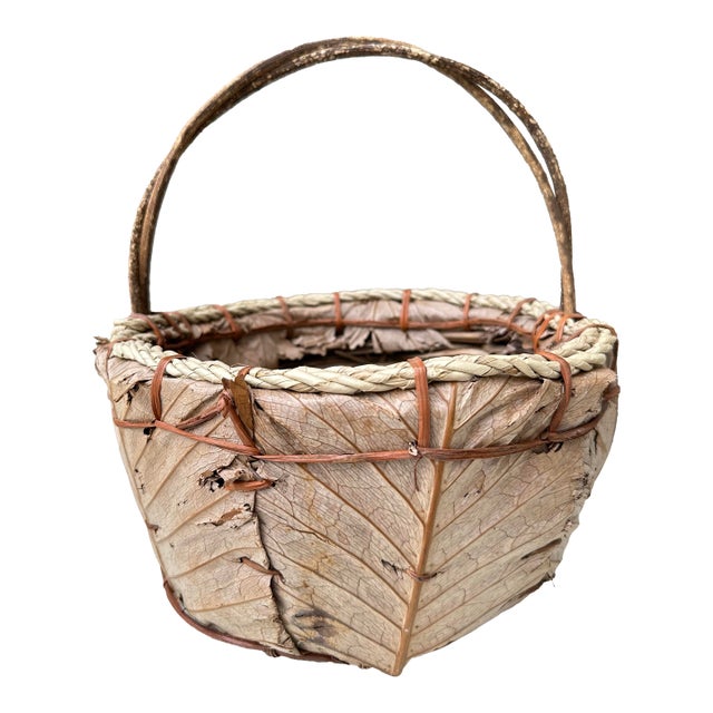 Vintage 1900s Primitive Natural Branch Handled Woven Husk and Leaf Basket For Sale