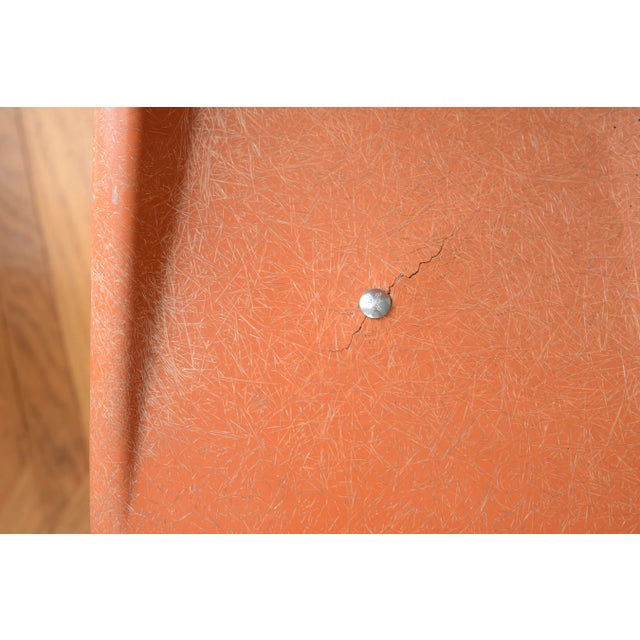 1950s MCM Paul McCobb Orange Fiberglass Origami Chair For Sale - Image 10 of 12