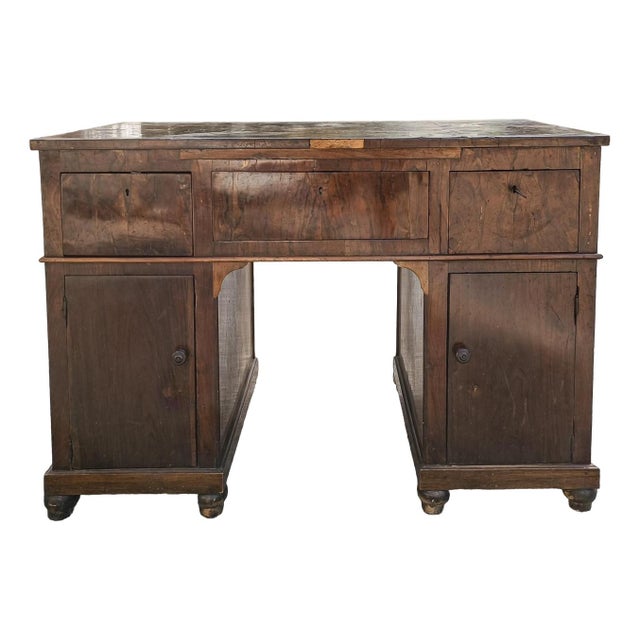 Desk in Walnut, 19th Century For Sale - Image 10 of 10