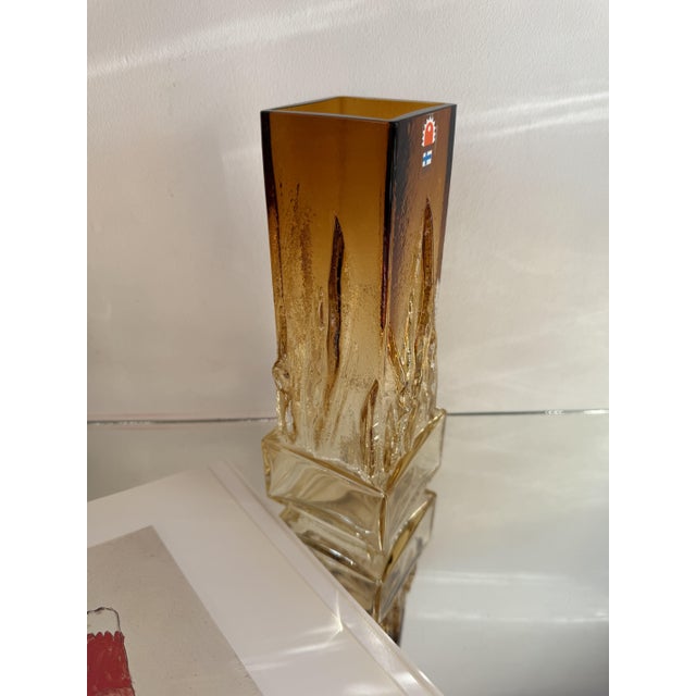 Brutalist Art Glass Amber Liekki Vase by Eino Wänni for Kumela, Finland, 1970s For Sale - Image 6 of 13
