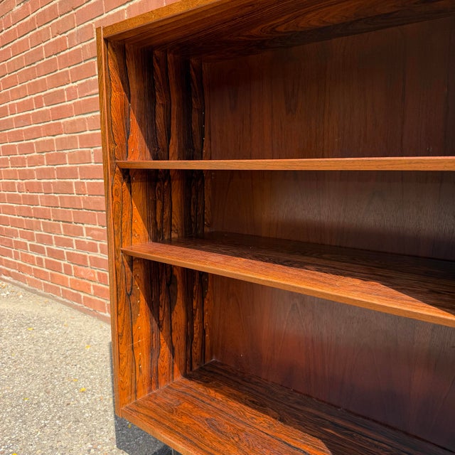 Mid-Century Modern 1960s Danish Modern Rosewood Bookcase With Adjustable Shelves For Sale - Image 3 of 9
