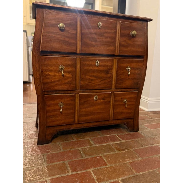Mid-Century Modern Vintage Weiman Oak Three-Drawer Accent Chest With Original Brass-Tone Hardware For Sale - Image 3 of 9