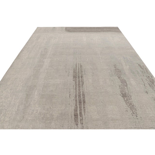 2010s Rug & Kilim’s Modern Distressed Rug in Gray With Abstract Minimalist Patterns For Sale - Image 5 of 8