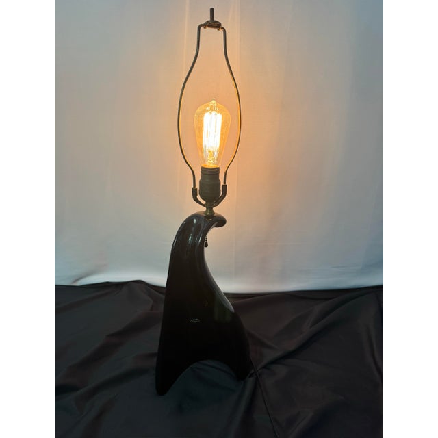 Vintage Royal Haeger Mid Century Modern Ceramic Lamp W/ Original Double-Tier Fiberglass Shade For Sale - Image 11 of 12