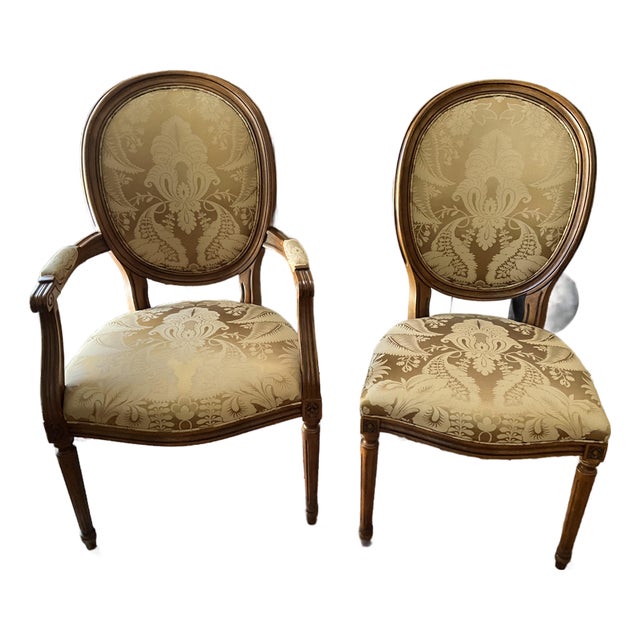 Stickley French Louis XVI Directors Style Medallion Silk Oval Back 8 Chairs and 4 Arm Chairs For Sale