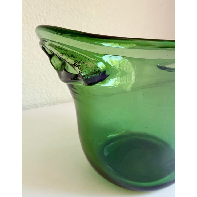 Vintage emerald green Empoli blown glass ice bucket, made in Italy, circa 1960s. Beautiful blown glass with formed...