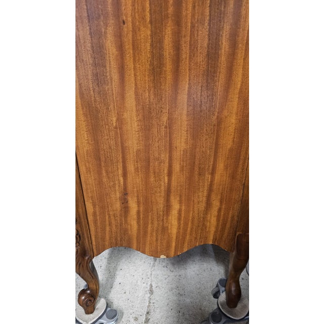 Vintage Burl Wood, French Provincial Display Cabinet, Louis XV Style ,1930s For Sale - Image 17 of 18