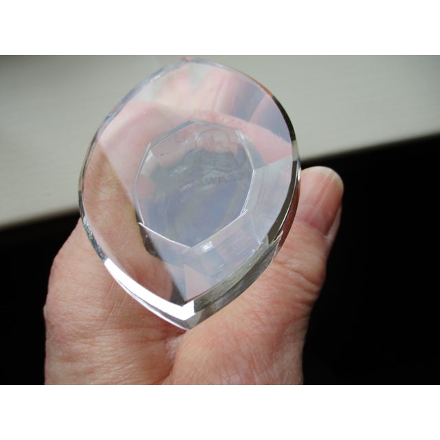 Extremely Rare Hawkes Miniature Oil Lamp Signed Etched Flower American Brilliant Period For Sale - Image 13 of 18