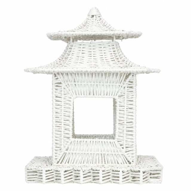 White Scalloped Wicker Pagoda, Small For Sale - Image 4 of 4