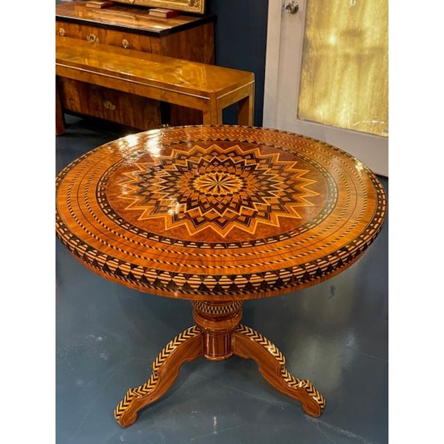 Traditional Mid Century Italian Sorrento Occasional Table For Sale - Image 3 of 6