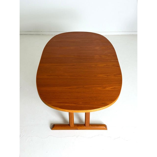 1970s Oval Extendable Dining Table in Teak, 1970s For Sale - Image 5 of 10