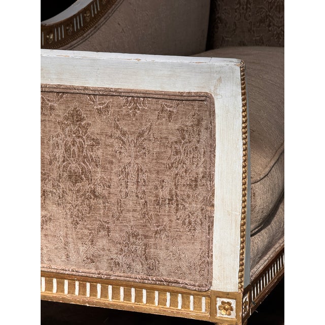 19th Century Neoclassical Parcel-Gilt Settee For Sale - Image 9 of 13