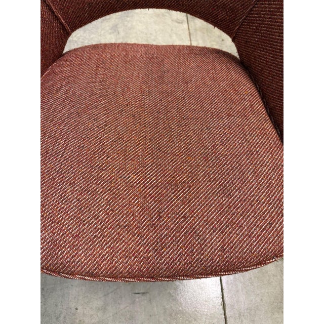 Brick Red Set of 8 Eero Saarinen for Knoll Executive Arm Chairs For Sale - Image 8 of 9
