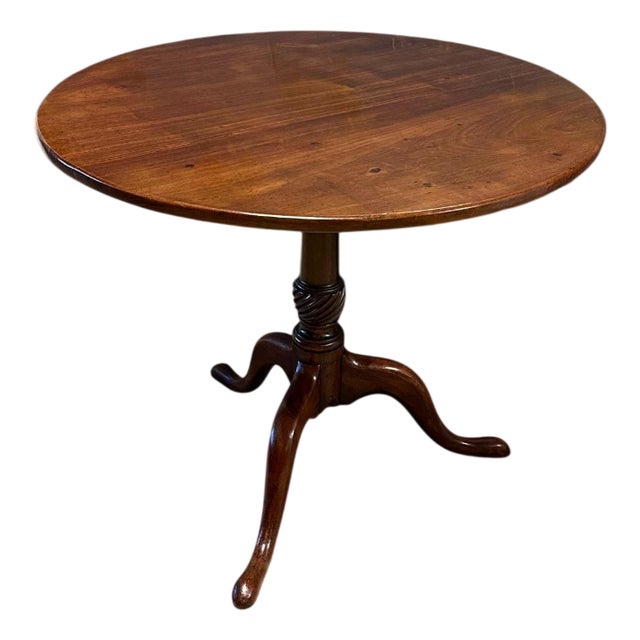 Tilt Top Table in Mahogany For Sale