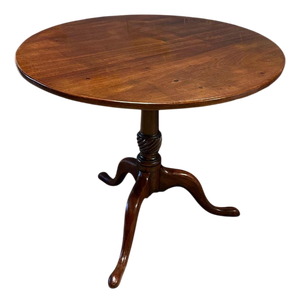 Tilt Top Table in Mahogany