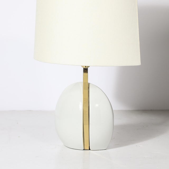 1980s Mid-Century White Ceramic & Polished Brass Sculptural Table Lamps by Lumi Murano For Sale - Image 5 of 13