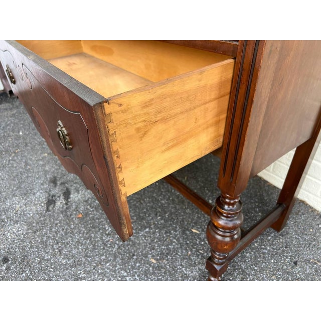 Early 20th Century Jacobean Revival Style Walnut Display China Cabinet For Sale - Image 13 of 14