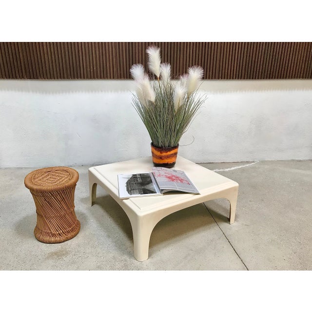German Fiberglass Plastic Side or Coffee Table, 1960s For Sale - Image 12 of 15