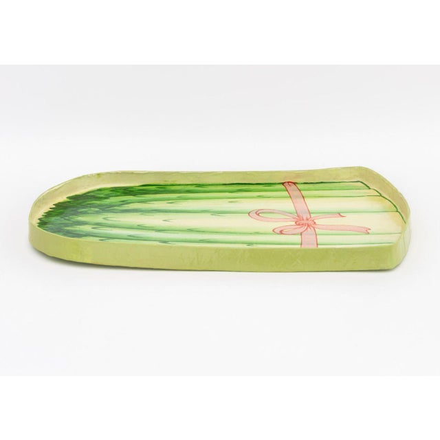 Mid 20th Century Rosenthal-Netter Inc. Painted Paper Mache Tray For Sale In New York - Image 6 of 9