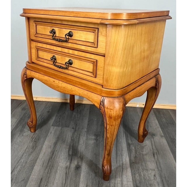 French Louis XVI Bedside Table For Sale - Image 5 of 12