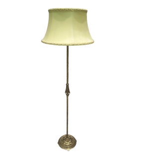 1920s Victorian Gold Gilt-Iron Twist Floor Lamp & Shade For Sale
