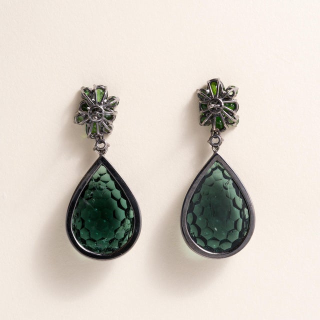 Early 21st Century 18k Gold 44.25ct Indicolite Tourmaline, Chrome Diopside and Diamond Earrings, A Pair For Sale - Image 5 of 5