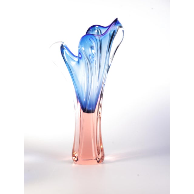 Lovely condintion without damage, might have light scratches or microchips, cleaned. Vase is 34 cm tall, diameter 18 cm....