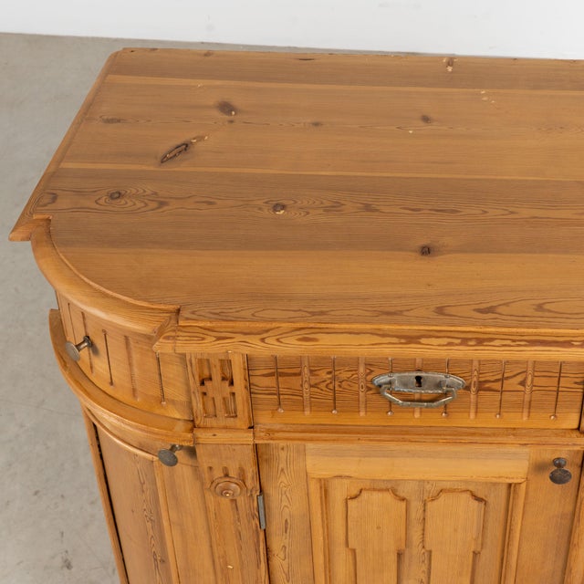 Farmhouse 19th Century Swedish Pine Sideboard With Curved Sides For Sale - Image 3 of 18