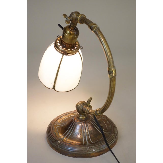 1910s Art Nouveau Edward Miller Industrial Machine Age Elaborate Brass Slag Glass Articulating Desk Table Piano Lamp For Sale - Image 10 of 12
