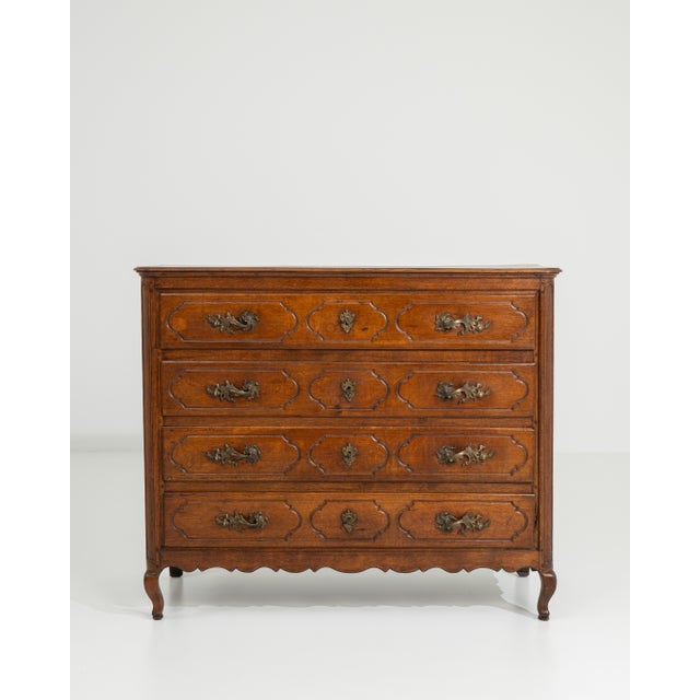 19th Century Louis XV Chest Of Drawers In Original Patina For Sale - Image 4 of 17