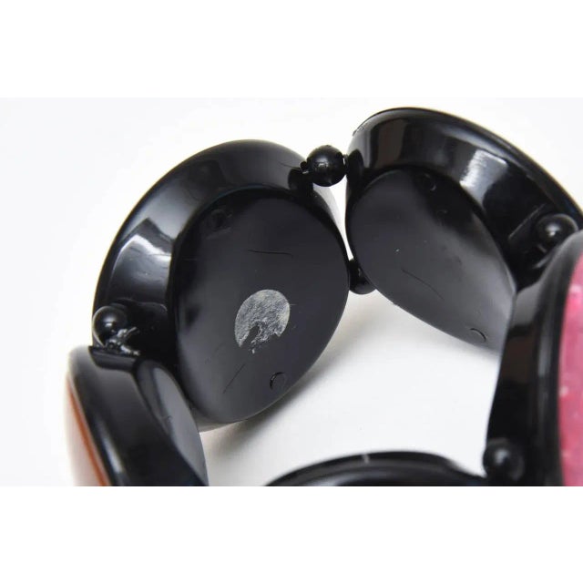 Black Vintage French Resin Five Disk Pink, Amber Yellow, Sage Green, Rust Orange Stretch Bracelet 80's For Sale - Image 8 of 9