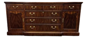 Thomasville Mahogany Collection Chippendale Style Long Dresser
