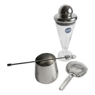 Vintage Italian Cocktail Shaker Set by Matteo Thun for Alessi, 1980s, Set of 4 For Sale