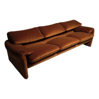 Maralunga Sofa in Burned Orange Velvet by Vico Magistretti for Cassina, 1970s For Sale