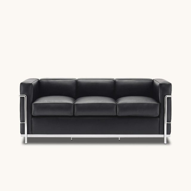 1960s LC2 Three-Seater Leather Sofa by Le Corbusier for Cassina, 1960s For Sale - Image 5 of 5