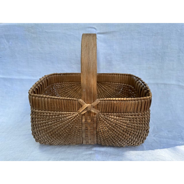 Large Mildred Youngblood Signed Basket For Sale - Image 4 of 7