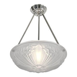A French Art Deco Pendant Light by Sonover - 1930 France For Sale