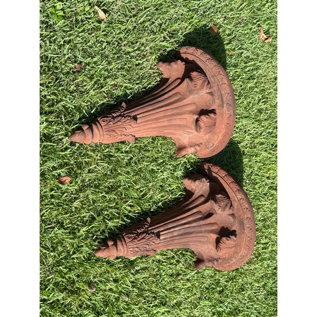 Vintage Neoclassical Acanthus Architectural Wall Corbels, Pair For Sale - Image 9 of 14