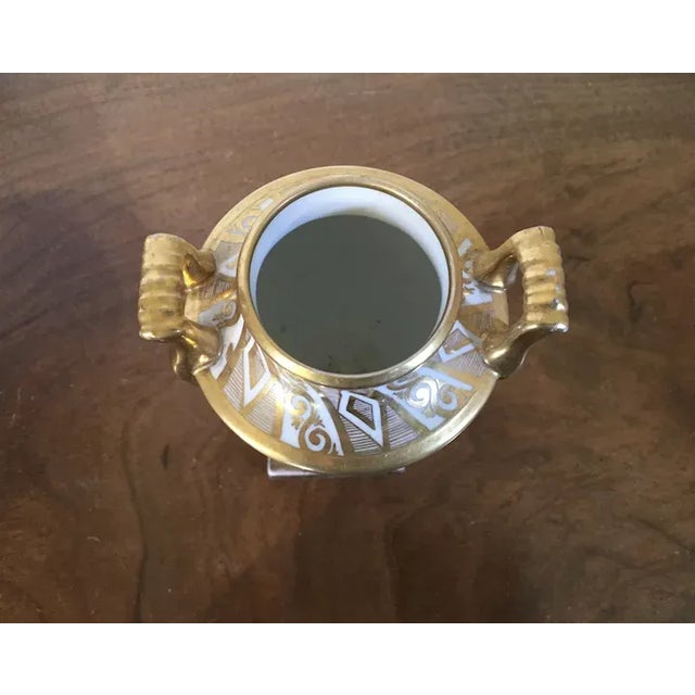 Antique Early 19th Century English Regency Coalport Porcelain Vase Painted with Flowers & Rich Gilding For Sale - Image 9 of 13