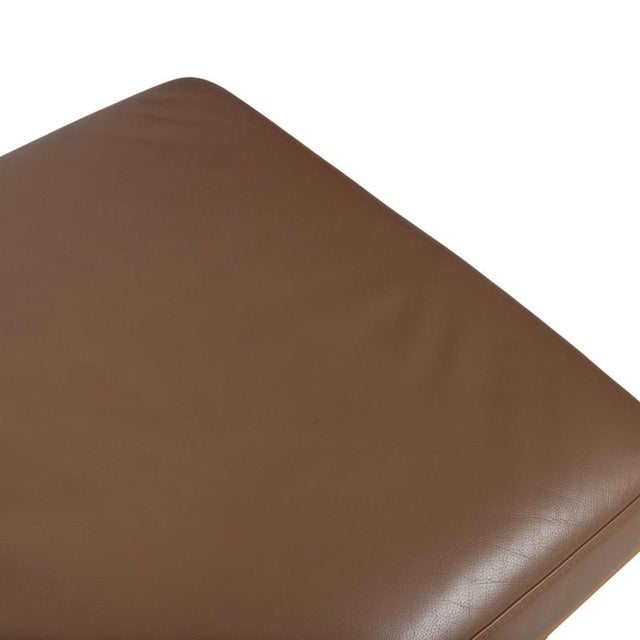 Model 24/7 Ottoman in Leather, Wood and Chrome from Joop For Sale - Image 5 of 9