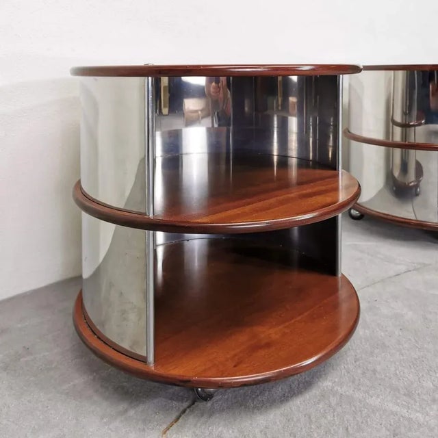 Mid-Century Modern Vintage Round Bedside Tables in Walnut and Steel, 1970s, Set of 2 For Sale - Image 3 of 8