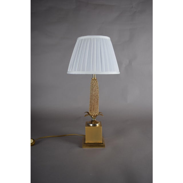 Mid-Century Modern Brass Corn Table Lamp with White Pleated Shade, 1970s For Sale - Image 3 of 14