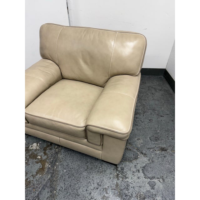 Zhejiang Trayton Co Lounge Armchair For Sale In San Francisco - Image 6 of 12
